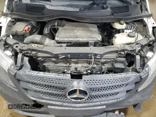 2020 Mercedes-Benz Metris Cargo z VIN W1YV0BEY5L3731098, wystawiony jako Copart lot #61276905 z przebiegiem 193 964 mil mil oraz Szkoda całkowita • Salvage title. Historia ofert i sprzedaży dostępna na DreamBid. Obrazek 12.