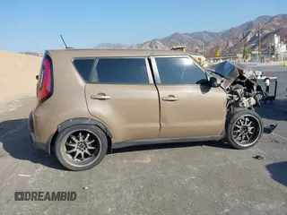 2014 Kia Soul with VIN KNDJN2A24E7064333, listed as a IAAI auction lot 40606019 with 1 mi miles. Bid and sale history available at carsss.com. Image 14.