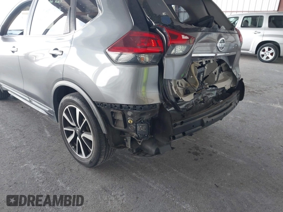 2018 Nissan Rogue SV with VIN JN8AT2MT9JW485804, listed as a IAAI auction lot 41711723 with 74,860 mi miles and . Bid and sale history available at carsss.com. Image 18.