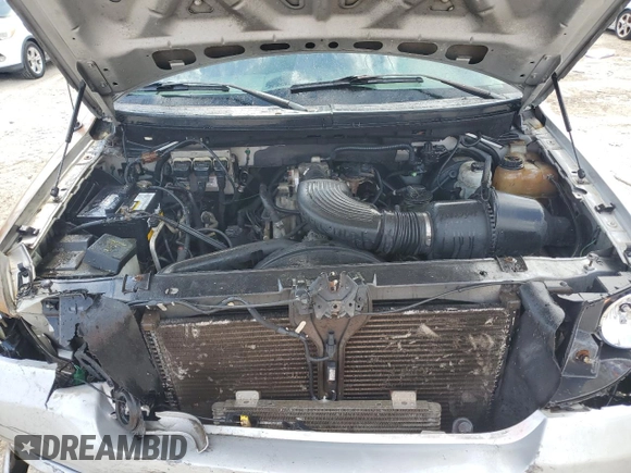 2004 Ford F-150 STX with VIN 1FTRX14W84NB90128, listed as a Copart auction lot 47543965 with 265,907 mi miles and Salvage title. Bid and sale history available at DreamBid. Image 11.