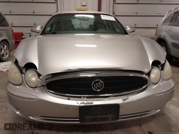 2006 Buick LaCrosse CX with VIN 2G4WC582761198119, listed as a IAAI auction lot 41860492 with 238,445 mi miles. Bid and sale history available at carsss.com. Image 6.
