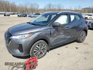 2022 Nissan Kicks SV with VIN 3N1CP5CV2NL485672, listed as a Copart auction lot 53730555 with 30,347 mi miles and Salvage Title. Bid and sale history available at DreamBid. Image 1.