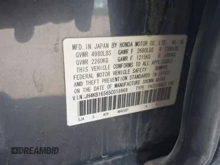 2005 Acura RL with VIN JH4KB16565C018969, listed as a IAAI auction lot 42663552 with 160,007 mi miles and . Bid and sale history available at DreamBid. Image 9.