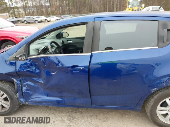 2014 Chevrolet Sonic LT with VIN 1G1JC6SB6E4134503, listed as a IAAI auction lot 41364166 with 124,225 mi miles. Bid and sale history available at carsss.com. Image 14.