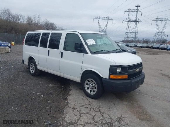 2009 Chevrolet Express Cargo Van with VIN 1GCFG15XX91111051, listed as a IAAI auction lot 41826049 with 153,214 mi miles. Bid and sale history available at carsss.com. Image 1.