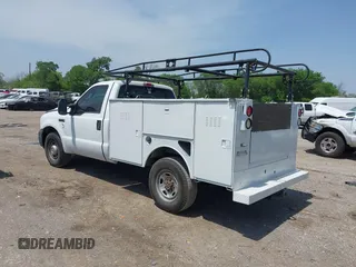 2006 Ford F-350 с VIN 1FDSF30566EB51324, выставлен на аукционе IAAI как лот 42016661 с пробегом 120 257 миль миль и . История ставок и продаж доступна на DreamBid. Изображение 3.