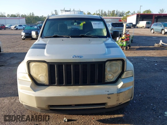 2008 Jeep Liberty Sport with VIN 1J8GP28K88W171737, listed as a IAAI auction lot 41872857 with 220,685 mi miles. Bid and sale history available at carsss.com. Image 6.