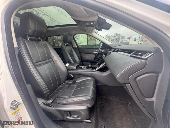 2018 Land Rover Range Rover Velar S with VIN SALYB2RN9JA755045, listed as a Copart auction lot 48261605 with NaN miles and Clean Title. Bid and sale history available at carsss.com. Image 5.