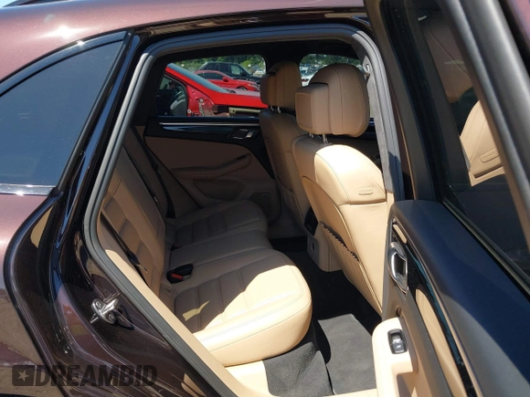 2019 Porsche Macan S with VIN WP1AB2A55KLB32336, listed as a IAAI auction lot 42761735 with 31,345 mi miles and . Bid and sale history available at DreamBid. Image 8.