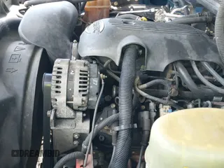 2002 Chevrolet Silverado 2500HD LS с VIN 1GCHK23U12F195114, выставлен на аукционе IAAI как лот 42514216 с пробегом 315 177 миль миль и . История ставок и продаж доступна на DreamBid. Изображение 19.