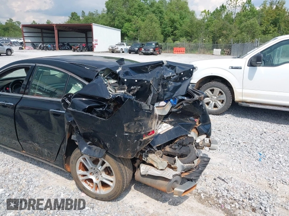 2009 Acura TL Tech with VIN 19UUA86509A003246, listed as a IAAI auction lot 37580325 with 1 mi miles. Bid and sale history available at carsss.com. Image 6.