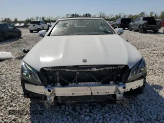 2019 Mercedes-Benz E 450 with VIN WDD1K6HB2KF089521, listed as a Copart auction lot 50264535 with 70,146 mi miles and Salvage title. Bid and sale history available at DreamBid. Image 5.