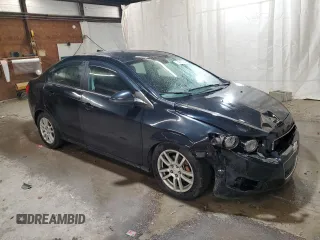 2012 Chevrolet Sonic LT z VIN 1G1JD5SH2C4148200, wystawiony jako Copart lot #74896064 z przebiegiem 104 692 mil mil oraz Szkoda całkowita • Salvage title. Historia ofert i sprzedaży dostępna na DreamBid. Obrazek 4.