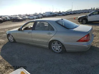 2003 Mercedes-Benz S-Class 5.0L with VIN WDBNG75J03A365710, listed as a Copart auction lot 83610754 with 0 mi miles and Salvage Title. Bid and sale history available at carsss.com. Image 2.