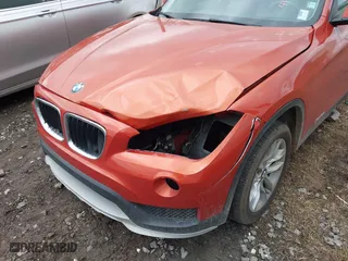 2015 BMW X1 xDrive28i with VIN WBAVL1C50FVY41206, listed as a IAAI auction lot 41508136 with 102,725 mi miles. Bid and sale history available at carsss.com. Image 6.