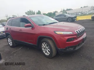 2017 Jeep Cherokee Latitude with VIN 1C4PJMCSXHW568202, listed as a IAAI auction lot 42686478 with 25,165 mi miles and . Bid and sale history available at DreamBid. Image 1.