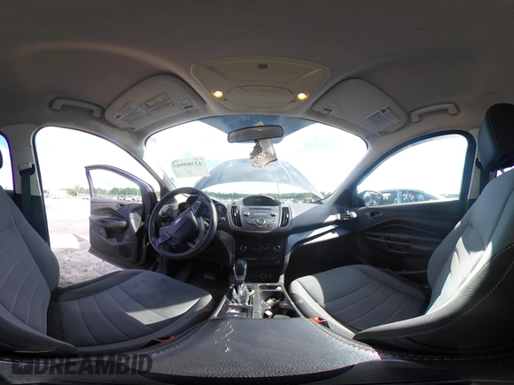 2017 Ford Escape S z VIN 1FMCU0F73HUE63885, wystawiony jako IAAI lot #42389985 z przebiegiem 158 338 mil mil oraz . Historia ofert i sprzedaży dostępna na DreamBid. Obrazek 18.