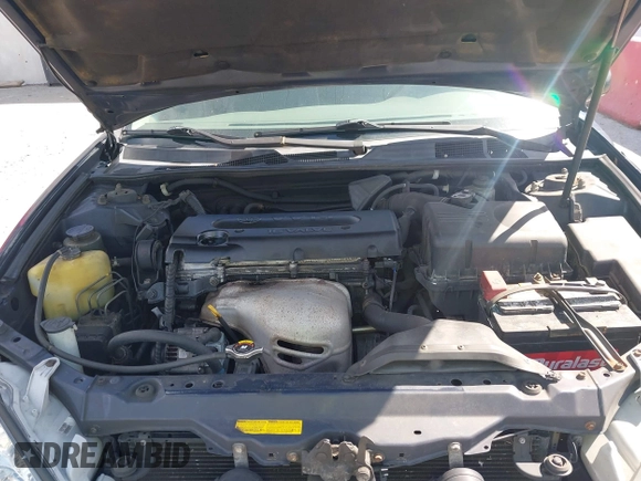 2002 Toyota Camry LE z VIN JTDBE32KX20111362, wystawiony jako IAAI lot #41820475 z przebiegiem 270 091 mil mil oraz . Historia ofert i sprzedaży dostępna na DreamBid. Obrazek 10.
