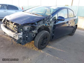 2013 Toyota Prius One with VIN JTDKN3DU3D0354089, listed as a IAAI auction lot 41647124 with 189,514 mi miles. Bid and sale history available at carsss.com. Image 2.