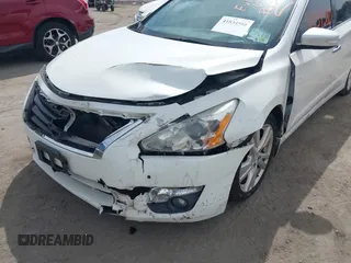 2015 Nissan Altima SL with VIN 1N4BL3AP1FC448712, listed as a IAAI auction lot 41834580 with 165,633 mi miles and . Bid and sale history available at carsss.com. Image 6.