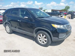 2013 Kia Sorento LX with VIN 5XYKT3A15DG342830, listed as a IAAI auction lot 42582248 with 189,202 mi miles and . Bid and sale history available at DreamBid. Image 1.