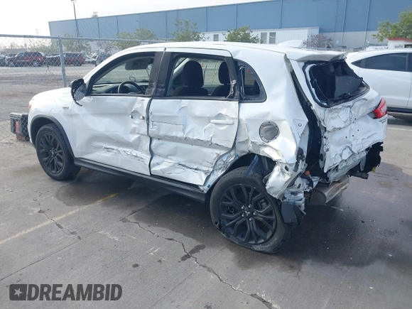 2019 Mitsubishi Outlander ES with VIN JA4AP3AU6KU010315, listed as a IAAI auction lot 41356268 with 41,531 mi miles and . Bid and sale history available at DreamBid. Image 3.