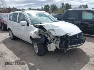 2011 Mitsubishi Outlander SE z VIN JA4JT3AW4BU007359, wystawiony jako IAAI lot #42048256 z przebiegiem 166 805 mil mil oraz . Historia ofert i sprzedaży dostępna na DreamBid. Obrazek 1.