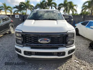 2024 Ford Super Duty F-250 SRW XL with VIN 1FT8W2BN0REE45537, listed as a Copart auction lot 42058065 with 2,429 mi miles and Salvage Title. Bid and sale history available at carsss.com. Image 5.