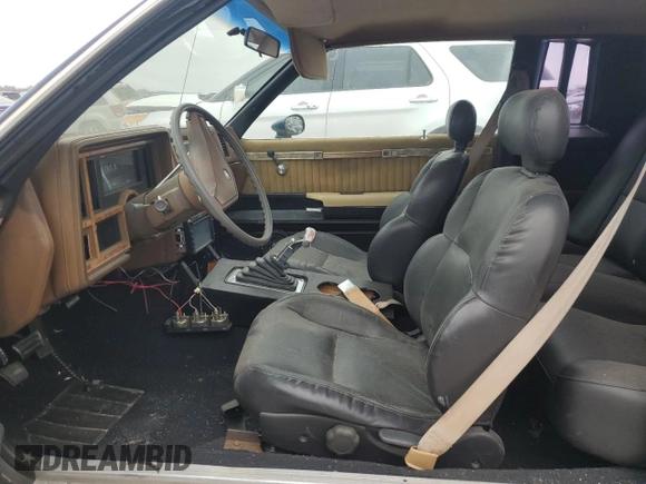 1985 Buick Regal with VIN 1G4GJ47A6FH416030, listed as a Copart auction lot 54593225 with 849,099 mi miles and Salvage Title. Bid and sale history available at DreamBid. Image 7.