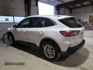 2020 Ford Escape SE with VIN 1FMCU9G67LUA27821, listed as a Copart auction lot 46441445 with 24,266 mi miles and Salvage Title. Bid and sale history available at DreamBid. Image 2.