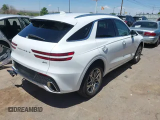 2025 Genesis GV70 2.5T z VIN 5NMMADTB0SH034672, wystawiony jako IAAI lot #42259585 z przebiegiem 4 380 mil mil oraz . Historia ofert i sprzedaży dostępna na DreamBid. Obrazek 4.