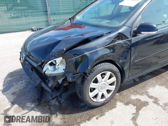 2007 Volkswagen Rabbit with VIN WVWCR91K37W254106, listed as a IAAI auction lot 41948405 with 227,477 mi miles and . Bid and sale history available at DreamBid. Image 6.