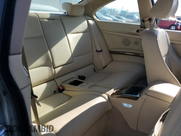 2007 BMW 3 Series 328i z VIN WBAWV135X7P117866, wystawiony jako Copart lot #46118685 z przebiegiem 112 828 mil mil oraz Szkoda całkowita • Salvage title. Historia ofert i sprzedaży dostępna na DreamBid. Obrazek 10.