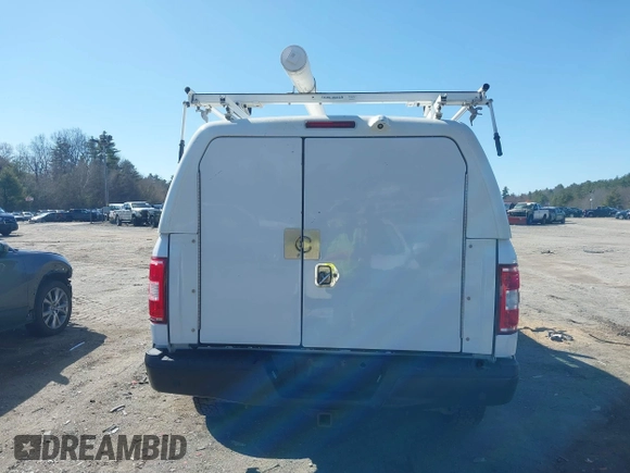 2018 Ford F-150 XL with VIN 1FTMF1EB1JKF31147, listed as a IAAI auction lot 41835268 with 94,337 mi miles. Bid and sale history available at carsss.com. Image 16.