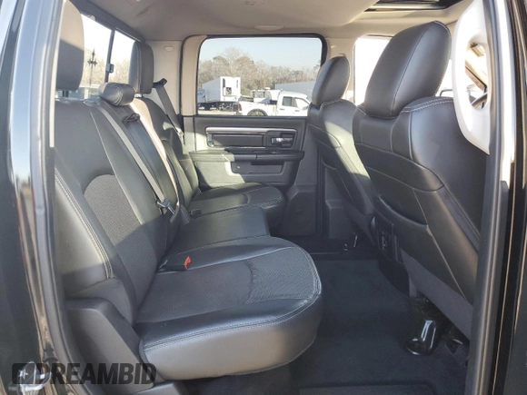 2014 Ram 1500 Sport z VIN 1C6RR6MT0ES148320, wystawiony jako Copart lot #87923445 z przebiegiem 107 510 mil mil oraz Czysty tytuł • Clean title. Historia ofert i sprzedaży dostępna na DreamBid. Obrazek 10.