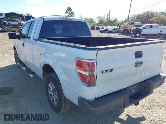 2010 Ford F-150 XL with VIN 1FTFX1CV1AKA50138, listed as a IAAI auction lot 41782929 with 221,452 mi miles. Bid and sale history available at carsss.com. Image 3.