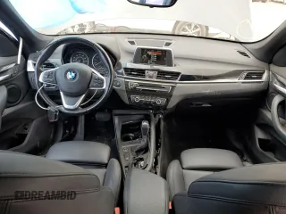 2017 BMW X1 xDrive28i with VIN WBXHT3C32H5F79403, listed as a Copart auction lot 50182775 with 71,003 mi miles and Salvage Title. Bid and sale history available at carsss.com. Image 8.