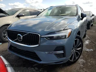 2022 Volvo XC60 Momentum z VIN YV4L12DK8N1909801, wystawiony jako Copart lot #77384044 z przebiegiem Nie podano mil oraz Nie do naprawy • Non repairable. Historia ofert i sprzedaży dostępna na DreamBid. Obrazek 5.