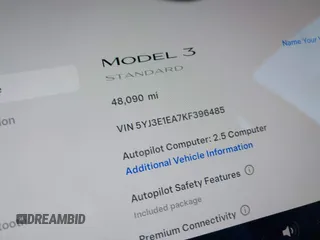 2019 Tesla Model 3 Mid Range с VIN 5YJ3E1EA7KF396485, выставлен на аукционе IAAI как лот 41999619 с пробегом 48 090 миль миль и . История ставок и продаж доступна на DreamBid. Изображение 16.