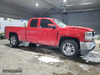 2018 Chevrolet Silverado 1500 LT with VIN 1GCVKREC6JZ320704, listed as a Copart auction lot 44601755 with 103,813 mi miles and Salvage Title. Bid and sale history available at carsss.com. Image 4.