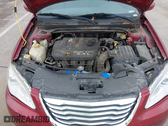2012 Chrysler 200 LX with VIN 1C3CCBAB5CN200089, listed as a IAAI auction lot 42078609 with 114,384 mi miles and . Bid and sale history available at carsss.com. Image 10.