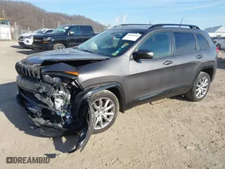 2018 Jeep Cherokee Latitude with VIN 1C4PJLCB7JD621532, listed as a IAAI auction lot 41826994 with 114,620 mi miles. Bid and sale history available at carsss.com. Image 18.