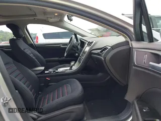 2013 Ford Fusion SE Hybrid с VIN 3FA6P0LU7DR267300, выставлен на аукционе IAAI как лот 42376940 с пробегом 148 298 миль миль и . История ставок и продаж доступна на DreamBid. Изображение 5.