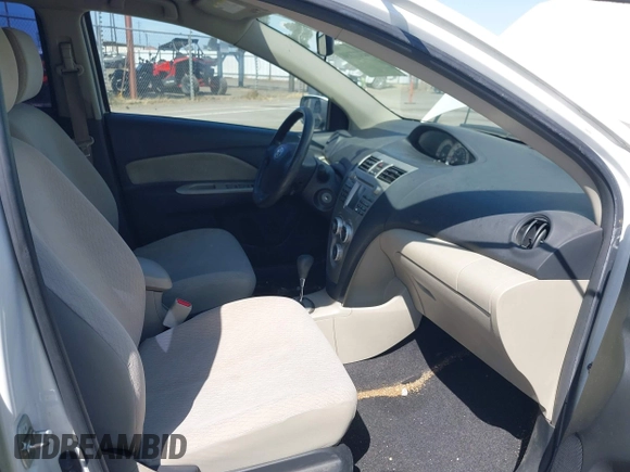2008 Toyota Yaris с VIN JTDBT923X84023902, выставлен на аукционе IAAI как лот 42327358 с пробегом 321 696 миль миль и . История ставок и продаж доступна на DreamBid. Изображение 5.