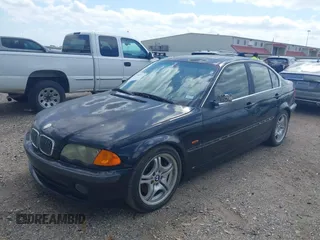 2001 BMW 3 Series 330i with VIN WBAAV53421FJ64069, listed as a IAAI auction lot 41760517 with Not Provided miles and . Bid and sale history available at carsss.com. Image 2.