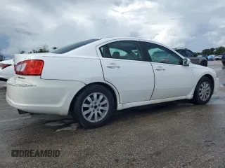 2011 Mitsubishi Galant FE z VIN 4A32B2FF9BE016985, wystawiony jako Copart lot #68641474 z przebiegiem 184 975 mil mil oraz Nie do naprawy • Non repairable. Historia ofert i sprzedaży dostępna na DreamBid. Obrazek 3.