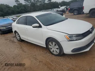2013 Volkswagen Jetta Sedan SE with VIN 3VWDP7AJ9DM375835, listed as a Copart auction lot 80051974 with 180,645 mi miles and Salvage Title. Bid and sale history available at carsss.com. Image 4.