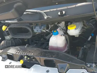 2020 Ram ProMaster Cargo с VIN 3C6URVJG4LE117342, выставлен на аукционе IAAI как лот 42490703 с пробегом 63 470 миль миль и . История ставок и продаж доступна на DreamBid. Изображение 19.