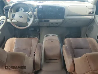 2005 Ford F-250 XL с VIN 1FTSW21P35EA29209, выставлен на аукционе Copart как лот 59752895 с пробегом 118 621 миль миль и Списание • Salvage title. История ставок и продаж доступна на DreamBid. Изображение 8.