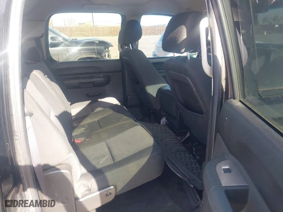 2012 Chevrolet Silverado 1500 LT with VIN 3GCPKSE72CG150430, listed as a IAAI auction lot 42004258 with 157,553 mi miles. Bid and sale history available at carsss.com. Image 8.